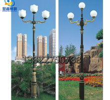 高清图片中的户外景观灯 点亮夜色，塑造园林之美